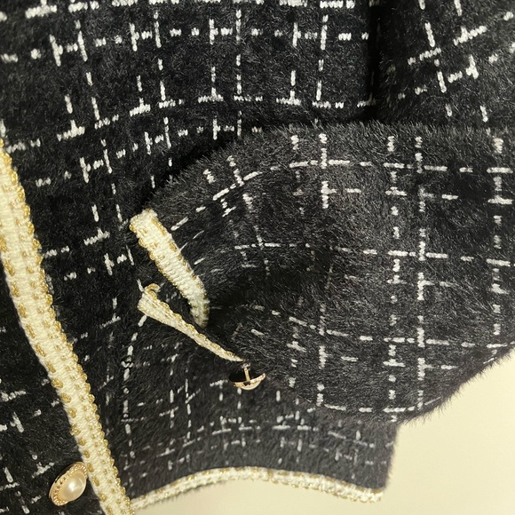 Jacket - Picture 3 of 4